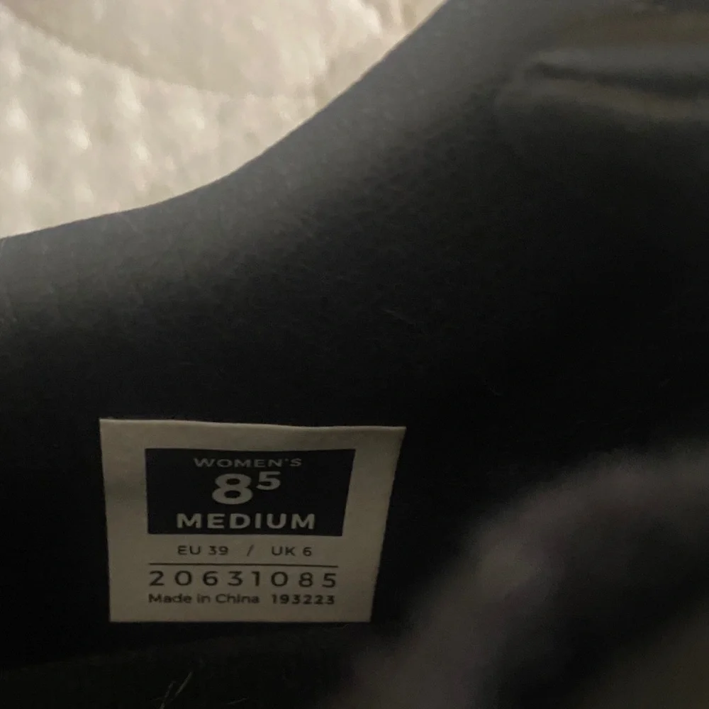 KURU women’s black leather - Picture 5 of 5